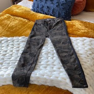 DL1961 Camo Jeans